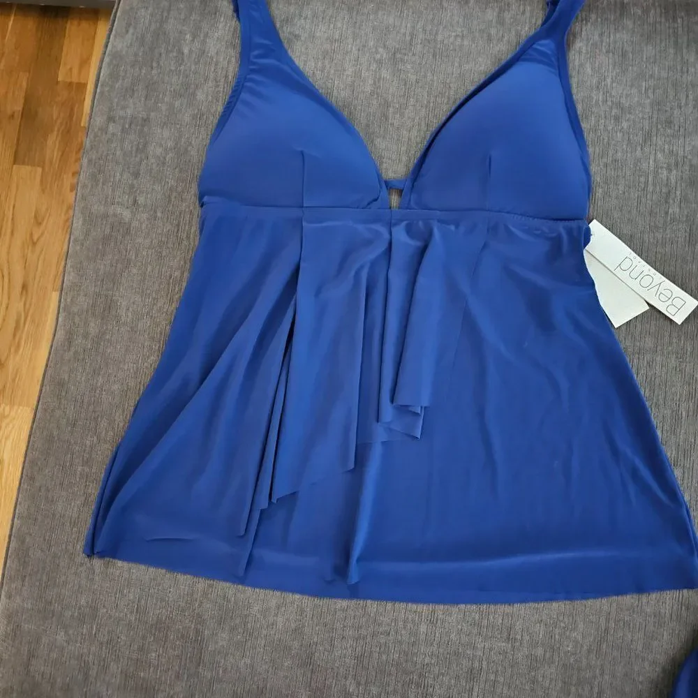 Beyond Women's Blue Adjustable Strap Tankini Top & Bikini Bottom Size 14